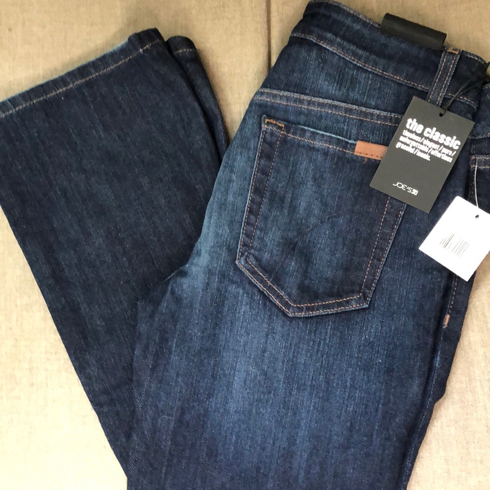 Joe’s “the honey”  dark wash bootcut jeans.